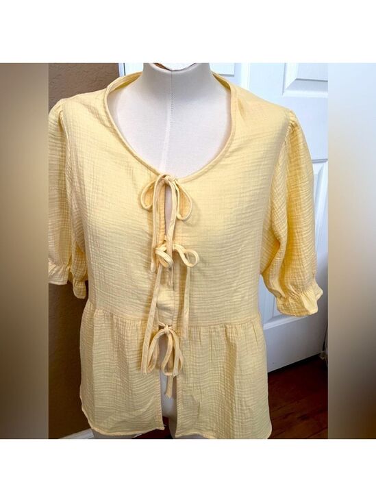 C By One Tops - C By One Peplum Lemon Top NWT